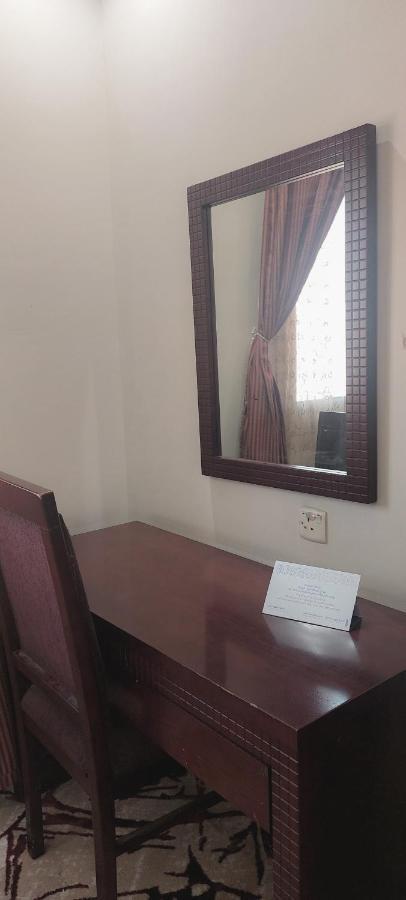Rabwah Al Safwa Hotel 7 マディーナ エクステリア 写真