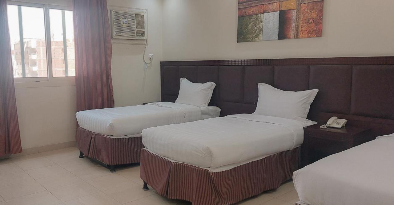 Rabwah Al Safwa Hotel 7 マディーナ エクステリア 写真